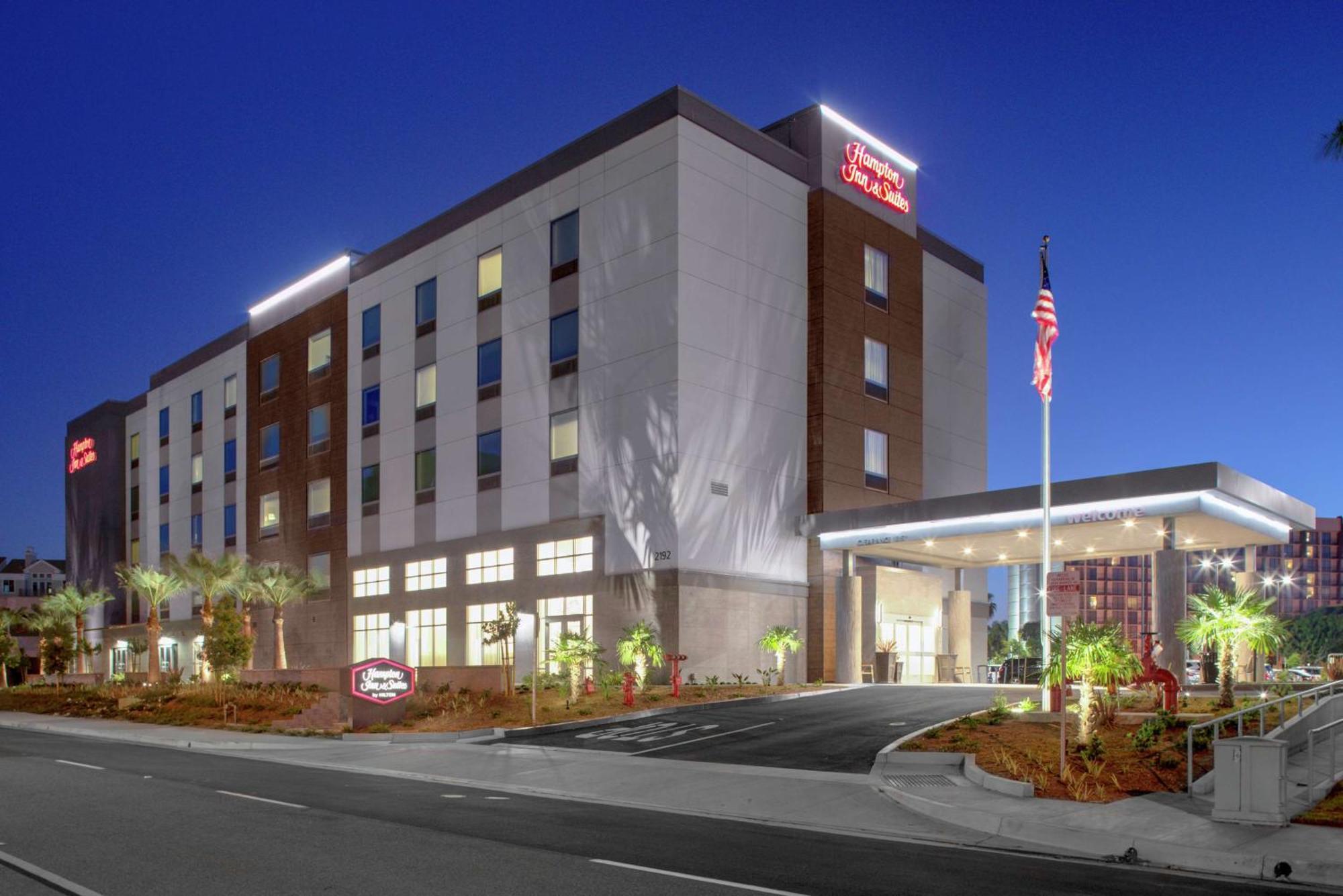 Hampton Inn & Suites Irvine/Orange County Airport Eksteriør billede